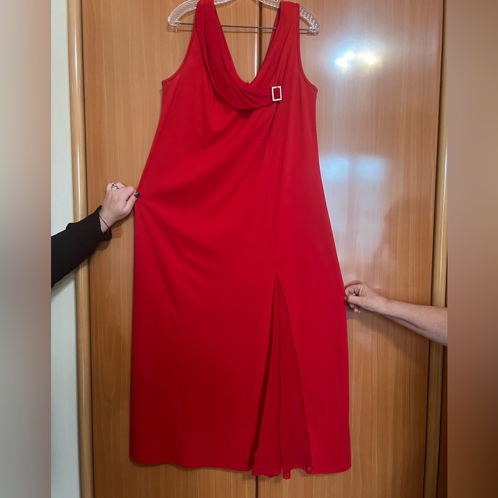Beautiful red dress size 20 with scarf